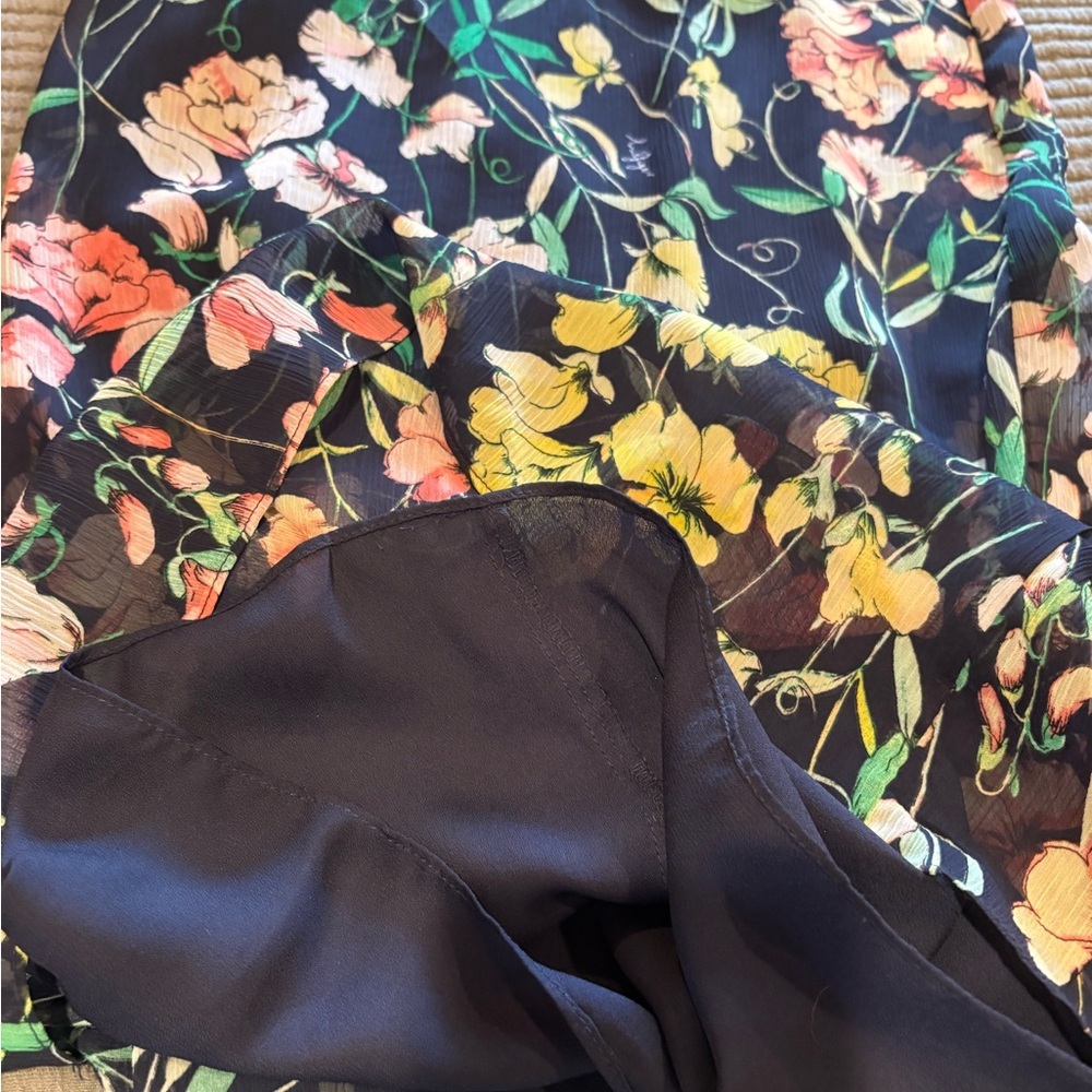 Tommy Hilfiger Printed Ruffled Wide Leg Jumpsuit women’s size 8 - Picture 8 of 16